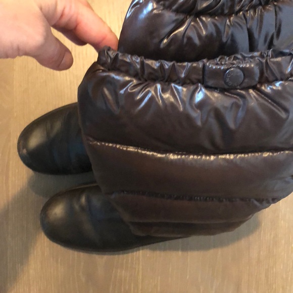 Boots - Picture 3 of 4